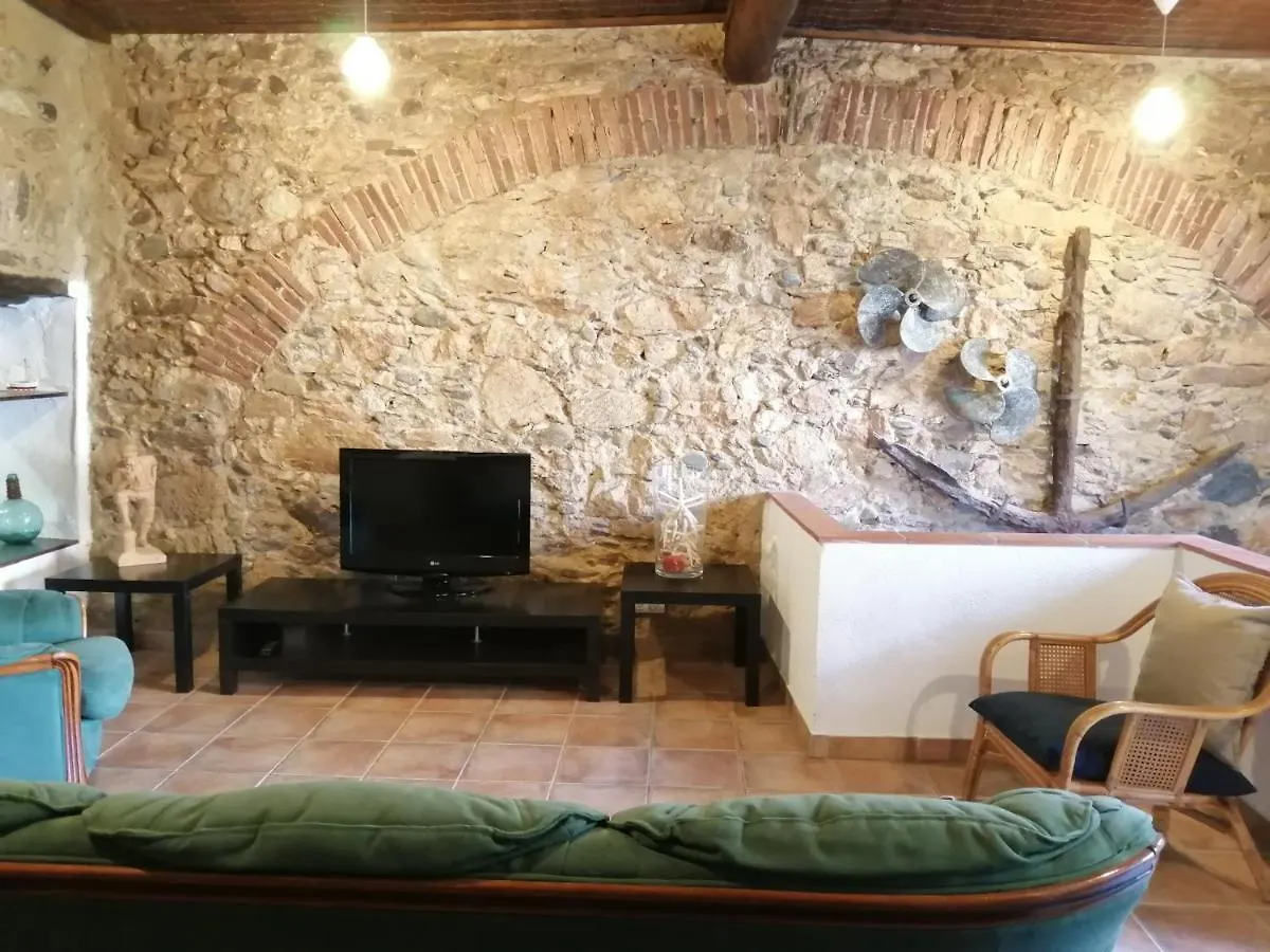Casa De Pescadores Llanca 0*,  Spain